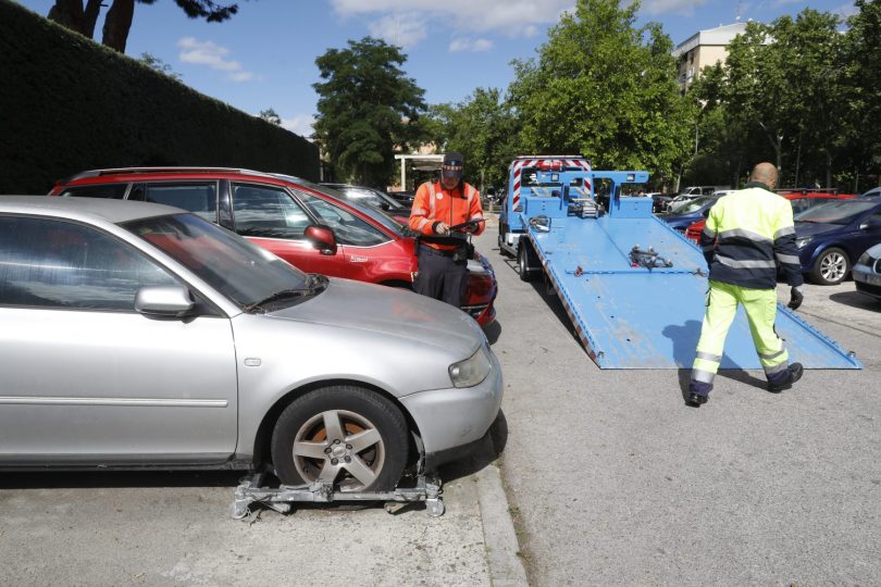 retirada vehículos abandonados madrid